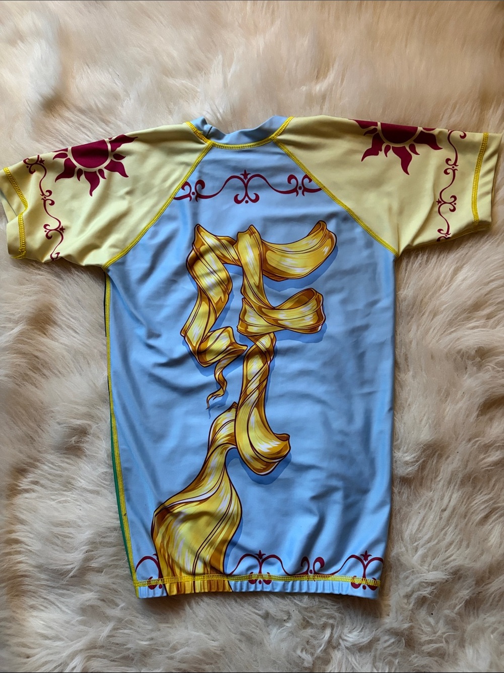 Rapunzel Graphic Rash Guard - Picture 4 of 5